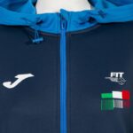 Joma 82P4R2286 الأزرق الداكن الاتحاد الإيطالي للتنس سترة مقنعين نحيف - Image 3
