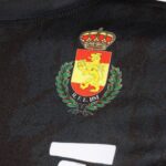 Joma 82P4R534 أسود رمادي غامق قميص قصير الأكمام 3 زي الاتحاد الملكي الاسباني لكرة اليد - Image 4