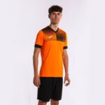 Joma 82P4R181 برتقالي أسود قميص بأكمام قصيرة مستعر أعظم صديق للبيئة رجال - Image 6
