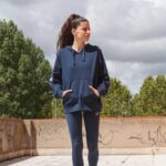 Joma 82P4R2487 الأزرق الداكن سترة مقنعين مونتانا نحيف - Image 2
