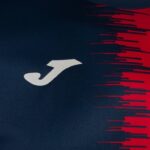 Joma 82P4R77 الأزرق الداكن الأحمر قميص بأكمام قصيرة سيتي الثاني رجال - Image 3